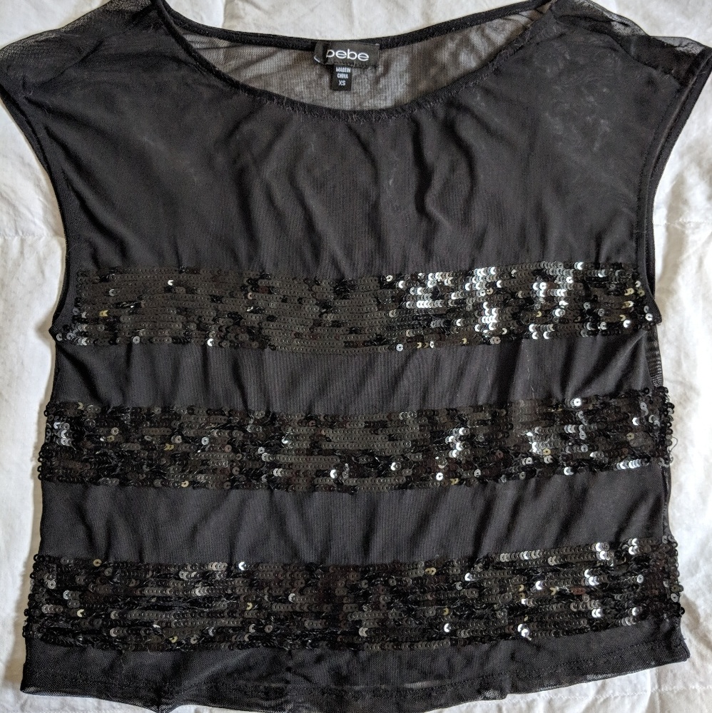 Bebe sheer with sequin short sleeve top XS